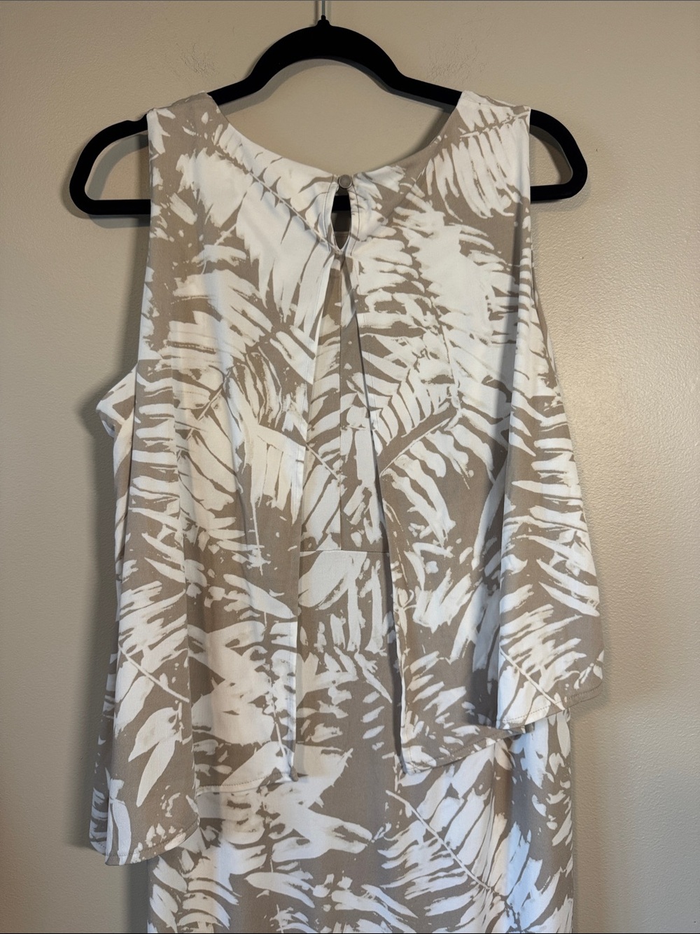 Chico’s Olivia Tonal Palms Maxi Dress - Picture 7 of 8
